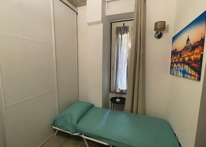 Casa Metro A Pontelungo Pansiyon Roma